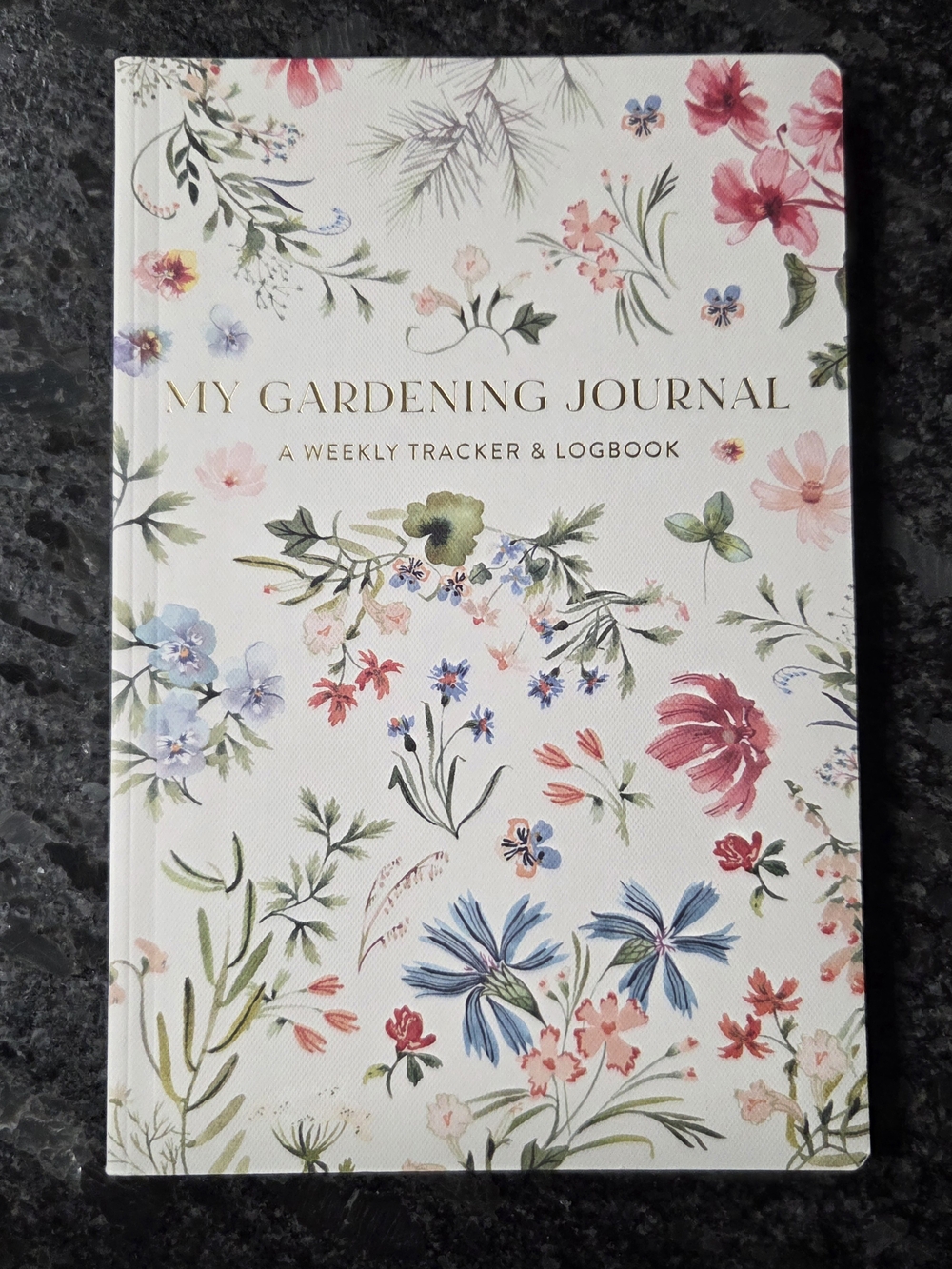 My Gardening Journal — Floral Weekly Tracker & Logbook (White, Multicolor)